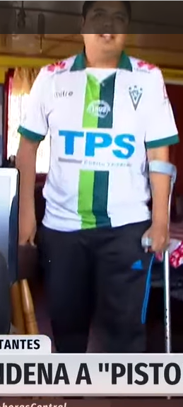 Luis Ahumada Villegas con muleta debido al 10 de noviembre de 2019